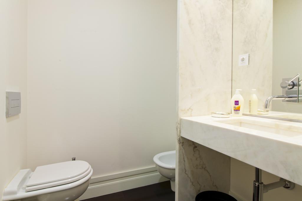 Joivy Baixa Deluxe Apartments Lisbon Room photo