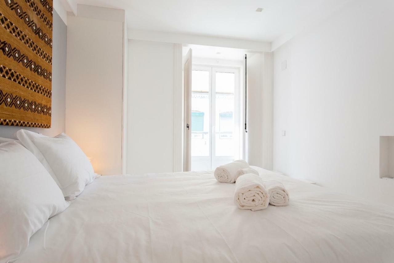 Joivy Baixa Deluxe Apartments Lisbon Exterior photo