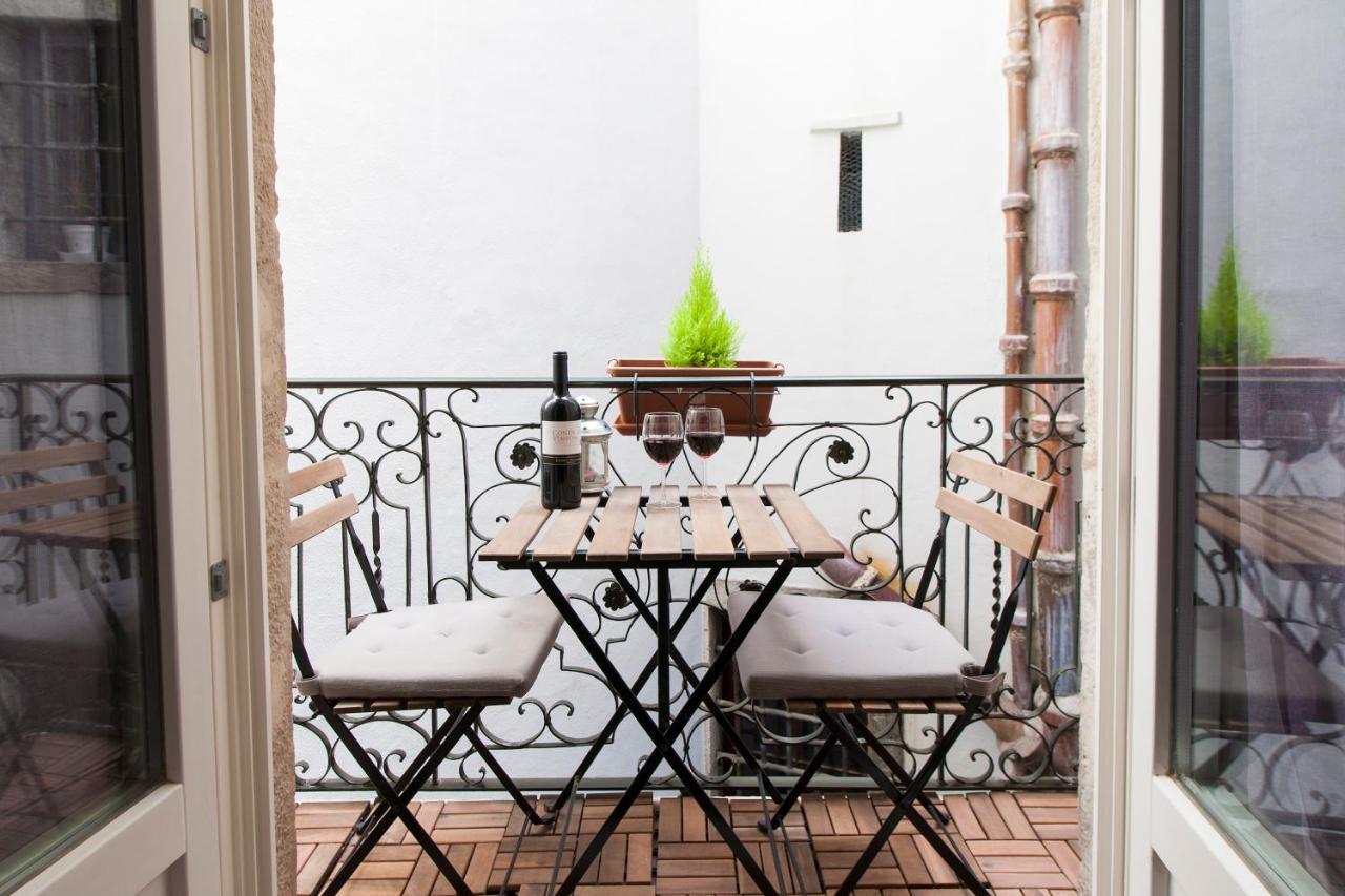 Joivy Baixa Deluxe Apartments Lisbon Room photo